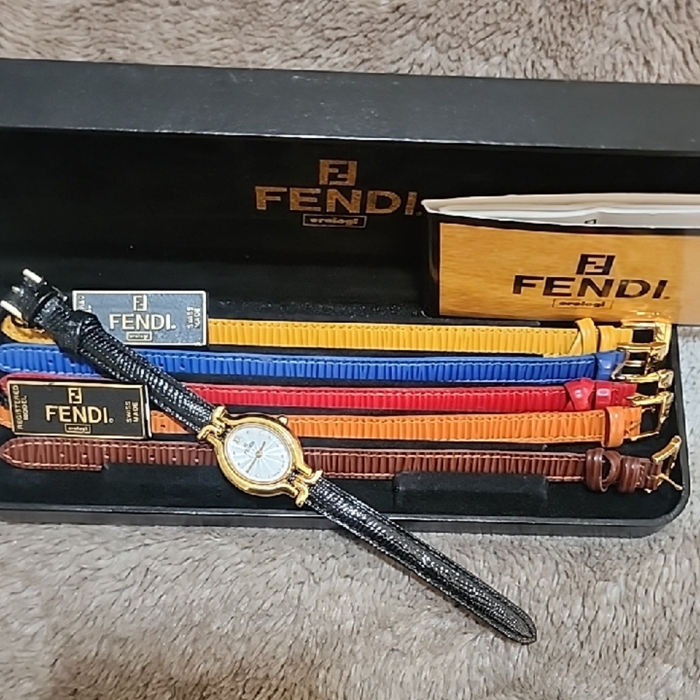 Fendi Gold And Leather Watch Set